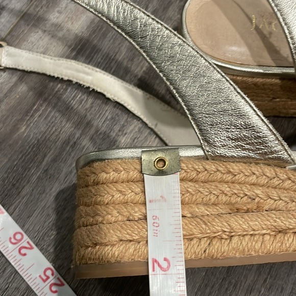 Jack Rogers Gold Espadrille Platform sandals size 8 - Picture 9 of 10